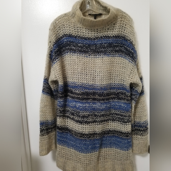 Bcbgmaxazria Cerulean Mock Neck Slouchy Sweater Mohair Wool Tunic Size Small - Picture 3 of 12